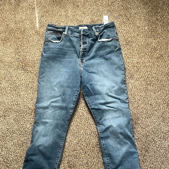 Good American Jeans - Picture 3 of 5